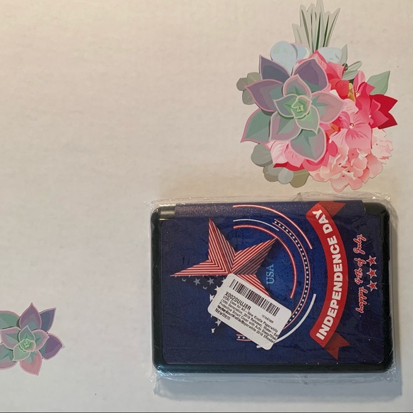 Independence Day 10th generation Kindle cover - Picture 3 of 5